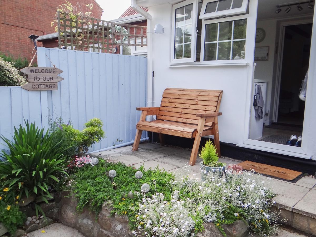 Cobble Cottage Хорнсий Екстериор снимка